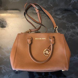 Michael Kors Medium Sutton Handbag